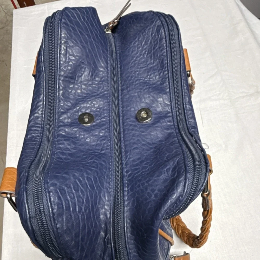 Rosetti navy brown